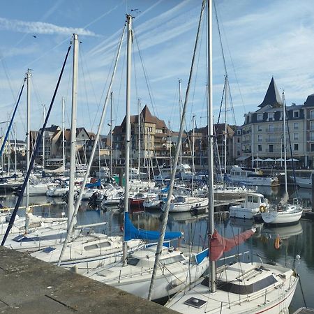 L'Escale A Deauville Bagian luar foto